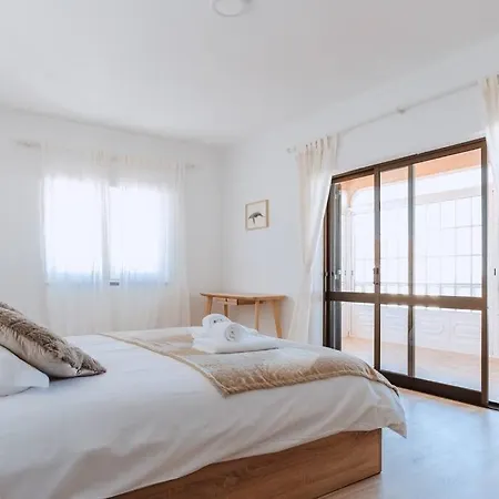 Feriehus Puerto Raval - 5 Bedrooms - Bbq & Garden Santa Cruz (Oeste)