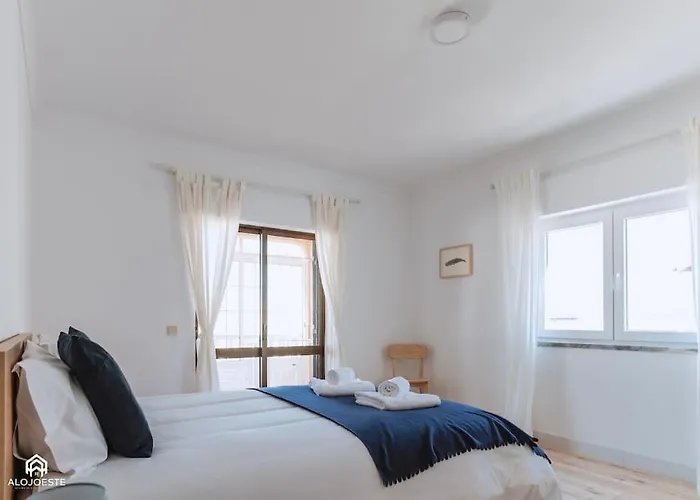 Дом отдыха Puerto Raval - 5 Bedrooms - Bbq & Garden