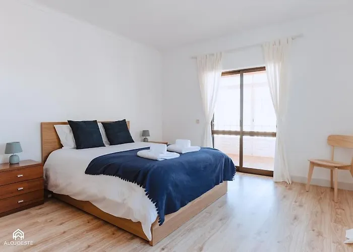 Дом отдыха Puerto Raval - 5 Bedrooms - Bbq & Garden *